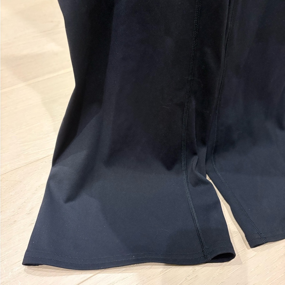 ALO black Soft Sculpt high waist 7/8 bootcut legging size small 30” inseam - Picture 6 of 8